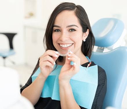 img-Clear-Aligners-&-Invisalign